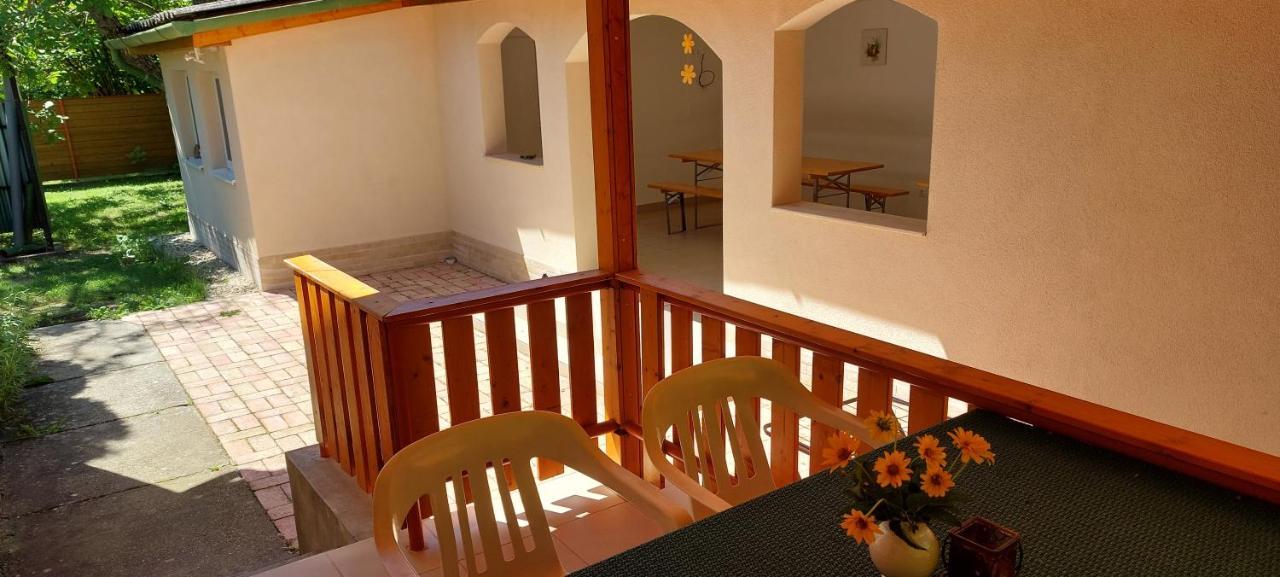 Schieszl Apartments Zamardi 4 Zewnętrze zdjęcie